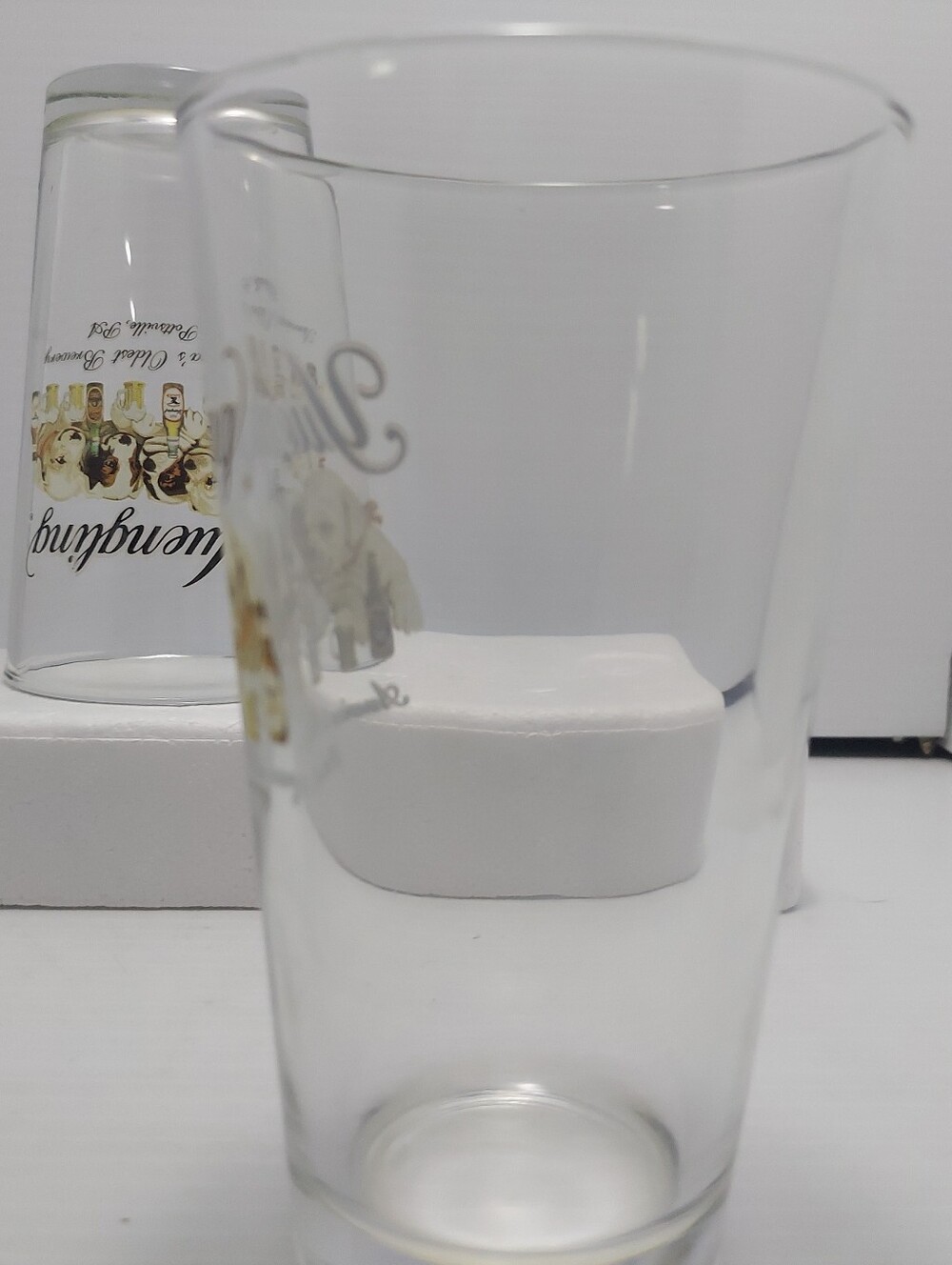 Yuengling Clear Pint Glass with Dog Artwork - Clear - Picture 10 of 14